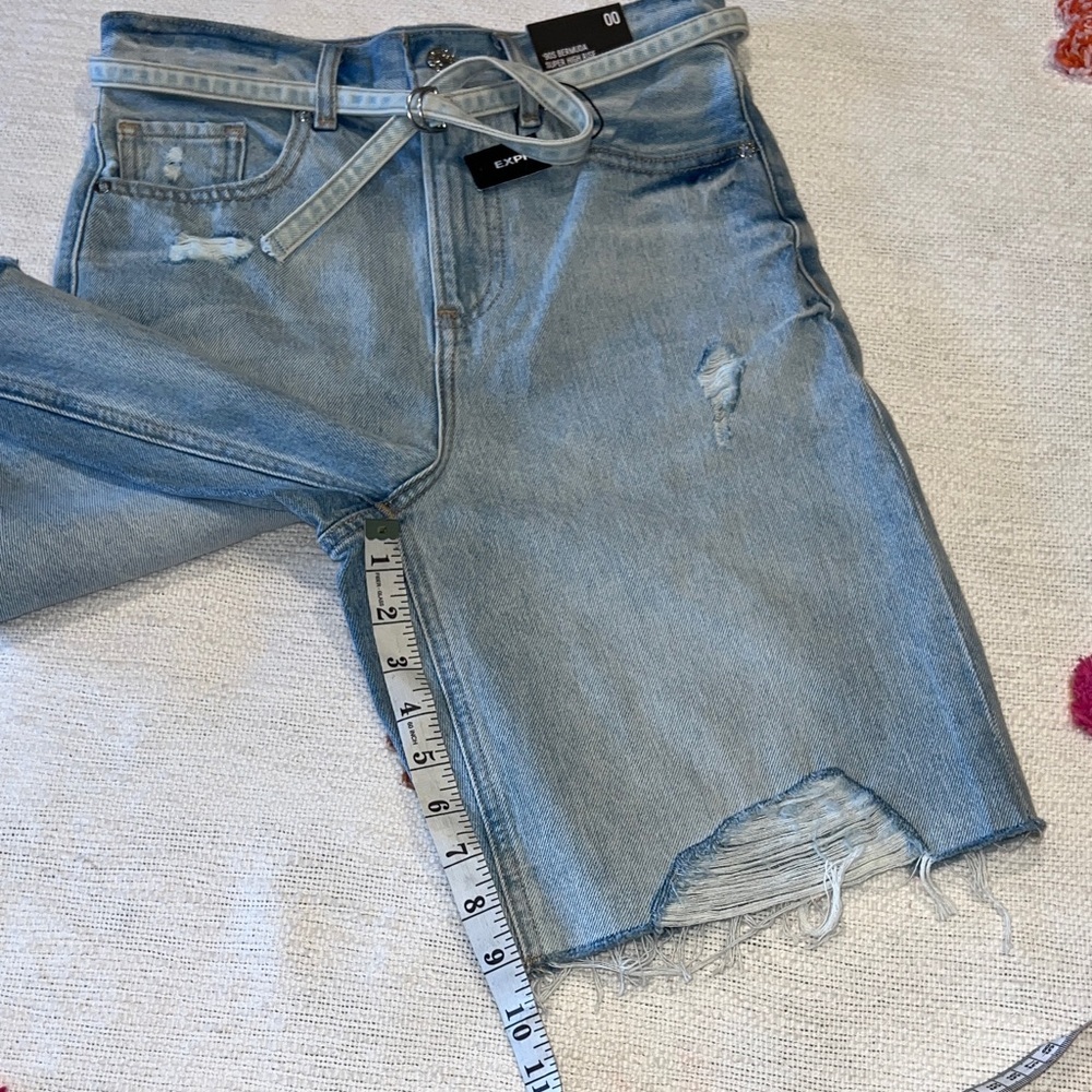 NWT Super High Rise 90s Bermuda Belted Jean Shorts Sz 00 light wash - Picture 8 of 15